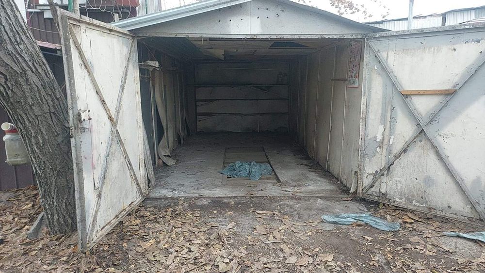 Продам металлический гараж