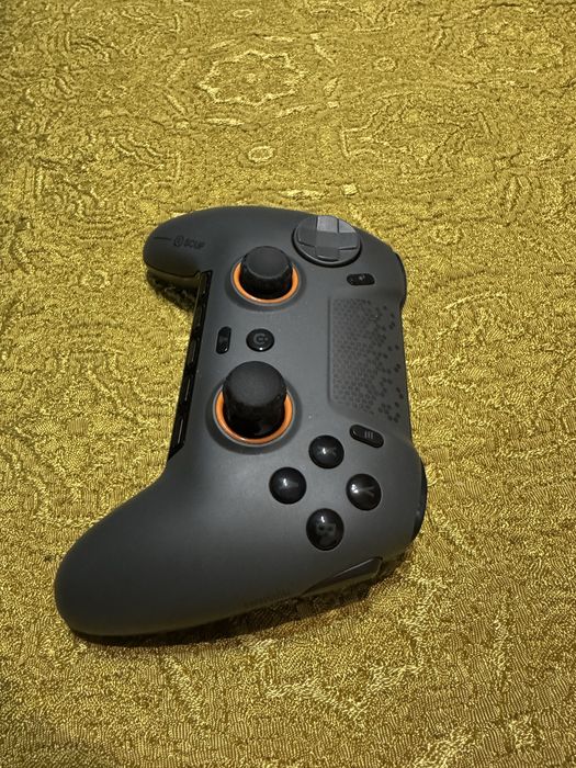 SCUF Envision Pro - Como novo