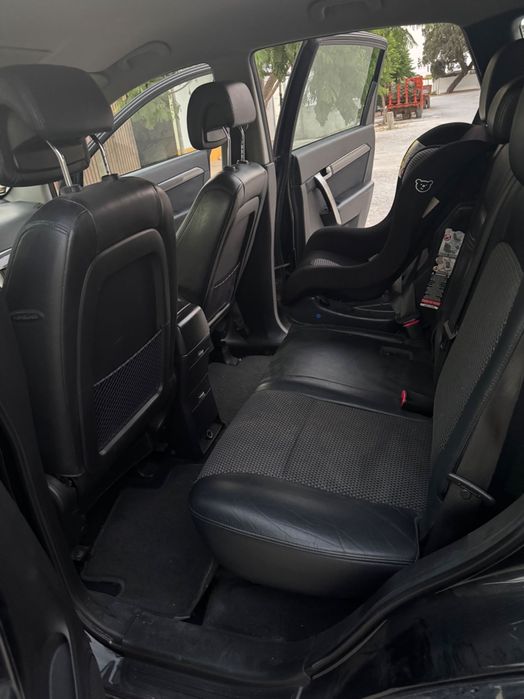SUV Chevrolet Captiva 2.0 VCDi Diesel • 7 Lugares • Excelente Mecânica
