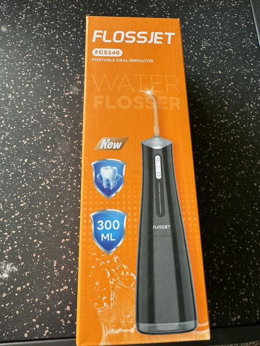 NOWY irygator do zębów FLOSSJET FC5240 – 300 ml