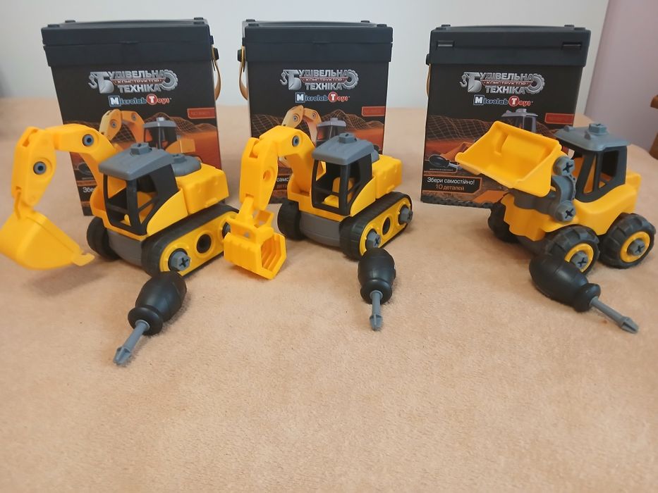 Конструктор "Екскаватор"+шурупи+викрутка. Конструктор будівельний