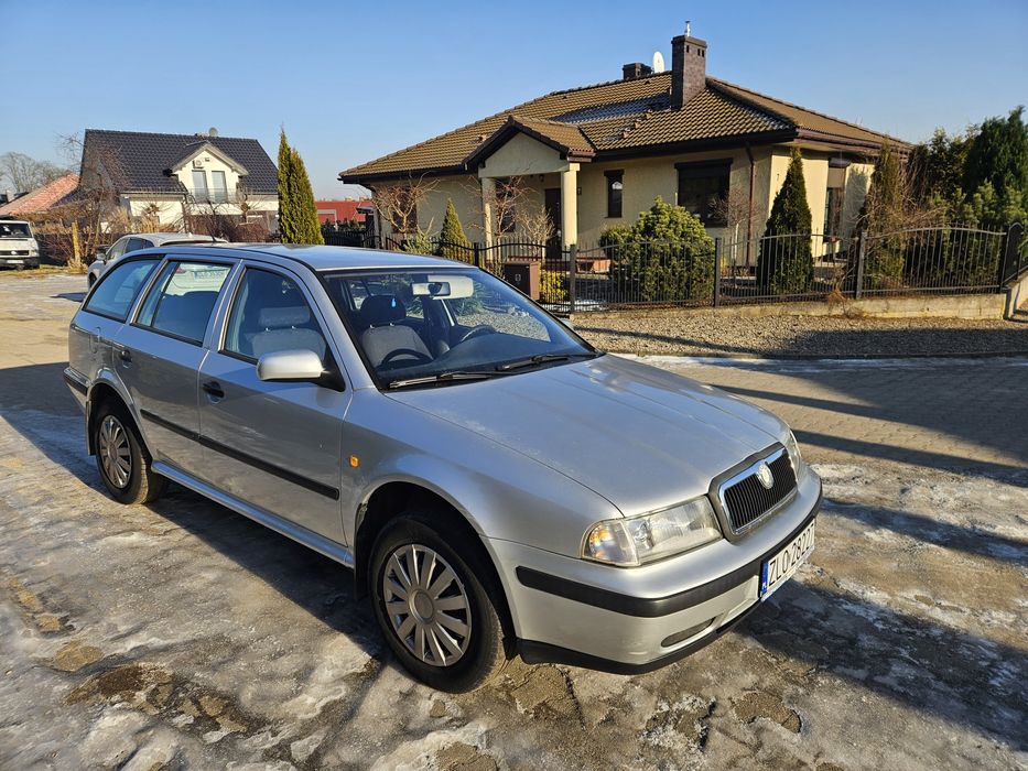 Octavia 1.6 SR Klimatyzacja