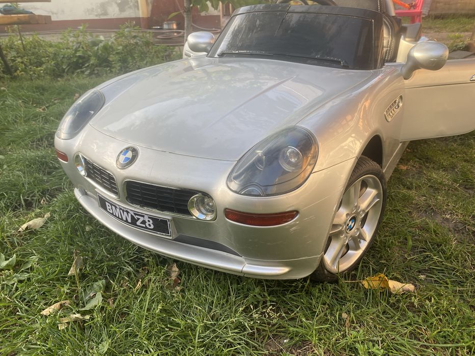 Samochod Bmw z8 na akumulator 12V