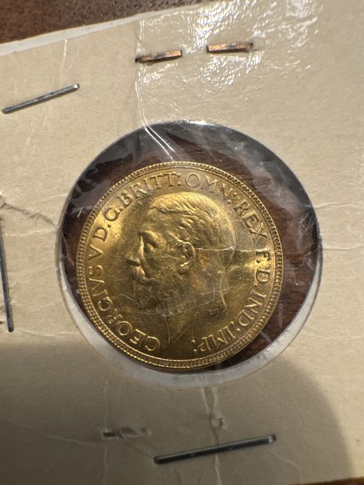 2 Moedas Libras de Ouro - Vitório 1891 e George V 1931