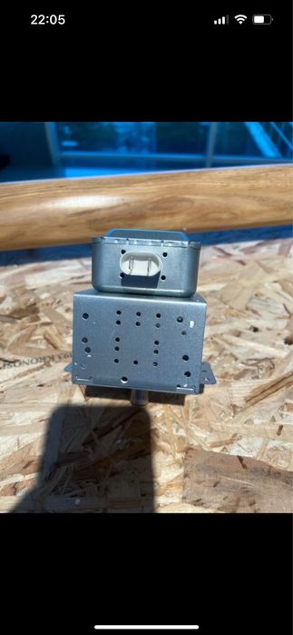 Magnetron microondas
