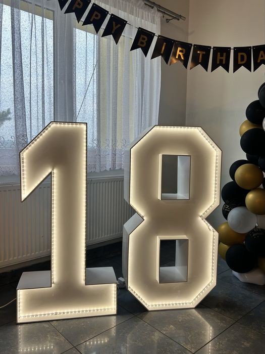 Cyfra 18 LED 120 cm różne kolory