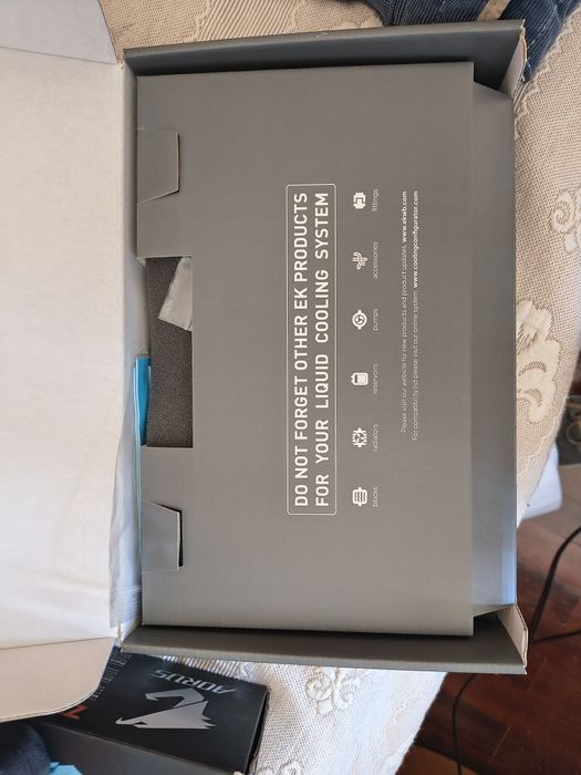 Bloco WC EK Vector trio RTX 2080 RGB