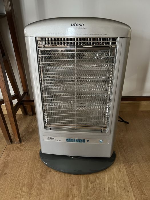 Aquecedor a halogénio de 1200 W