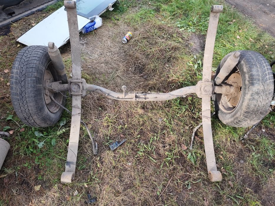 Fiat Doblo I belka tył oś tylna resor