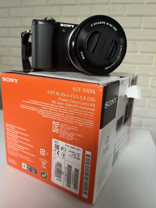 Sony Alpha A5000  idealny mała ilość zdjęć