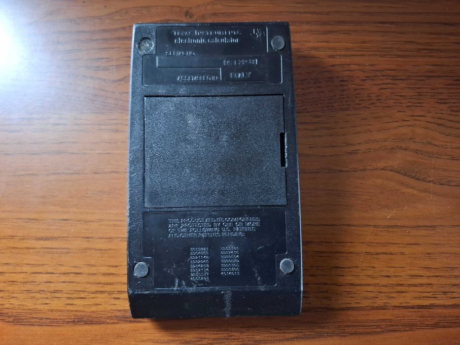 Zabytkowy kalkulator Texas Instruments Ti Programmable 57