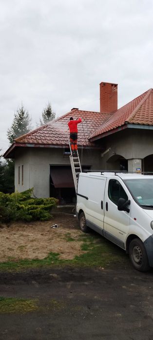 Malowanie  mycie dachów , wymiana rynien, montaż sniegolapow,