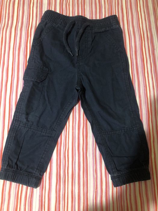 Calça menino oshkosh 12 meses