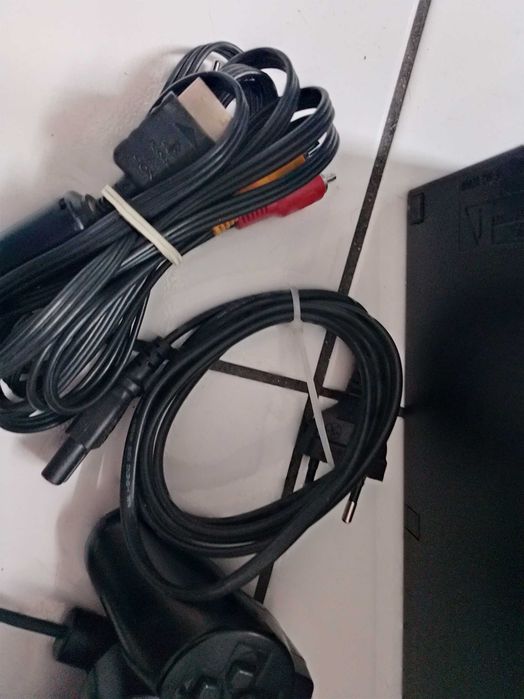 PlayStation 2 FAT konsola retro klasyk czyta gry oryginalne DVD i CD