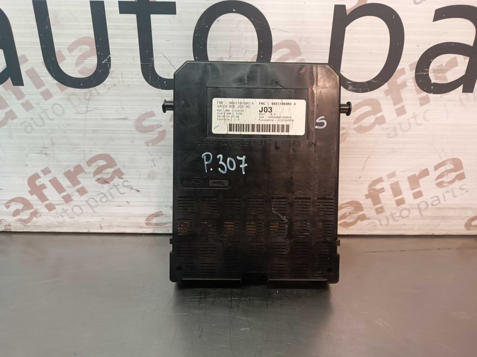 Caixa de Fusiveis / BSI Peugeot 307 9651197580 9651196880