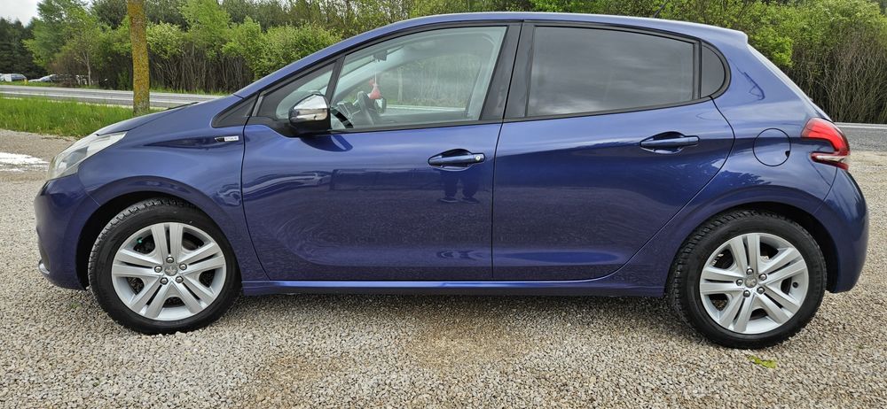 PEUGEOT 208 LIFT 2017 R 1.2 Benzyna.Klima Pdc Tablet Doinwestowany.Raty