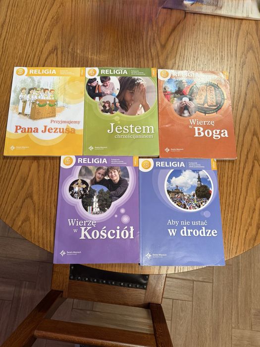 Podreczniki do religii wyd. Święty Wojciech