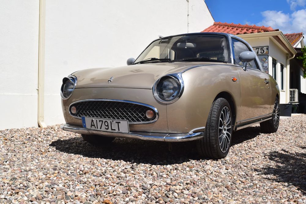 Nissan Figaro