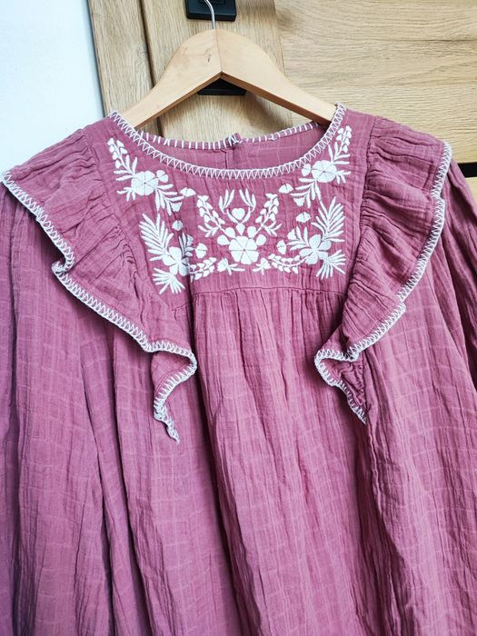 Śliczna liliowa rozkloszowana sukienka plus size falbanki oversize