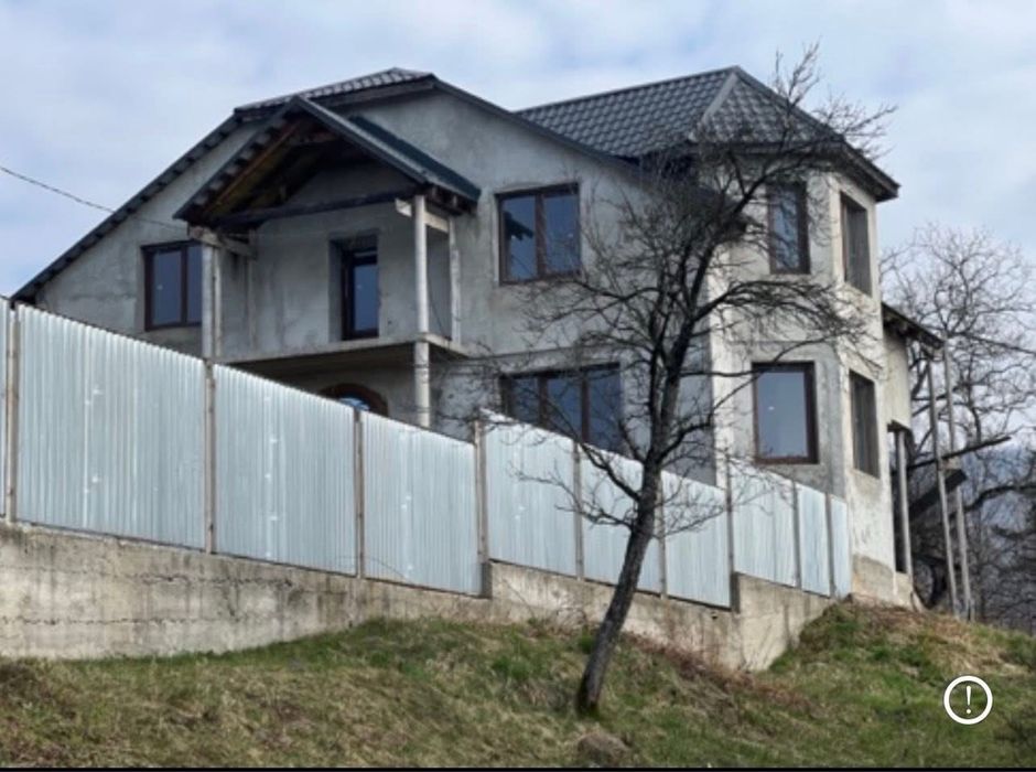 Ексклюзив новий дім з 50 сот