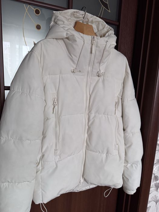 Куртка M дута Zara