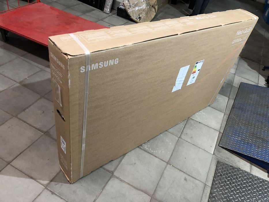 Телевізор Samsung NeoQLED QE-65QN90D, 55QN90D, 50QN90D, 43QN90D