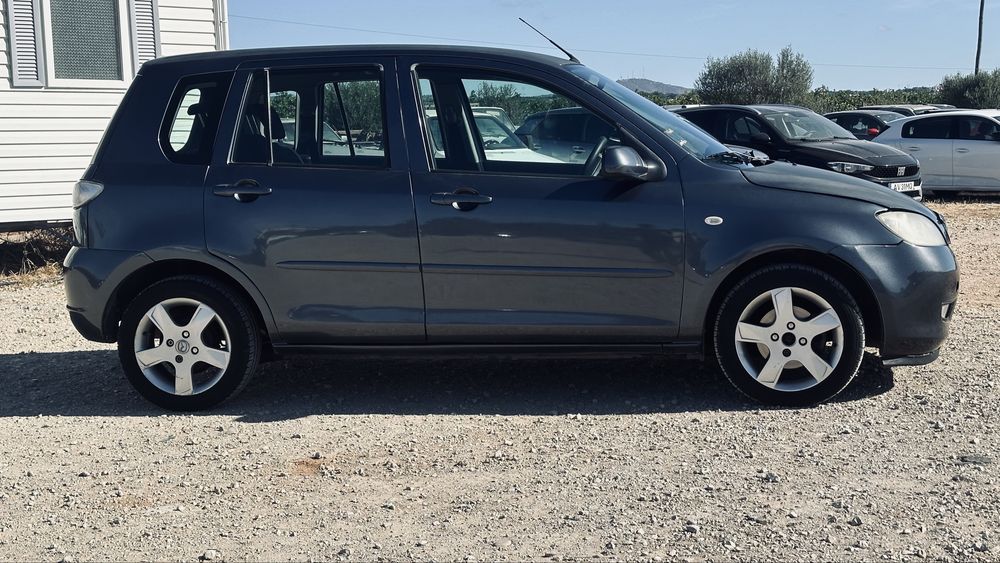 Mazda 2 16v Excluisive