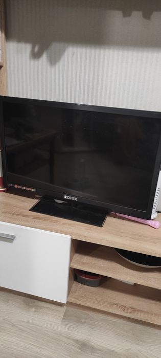 Продается телевизор с Т2