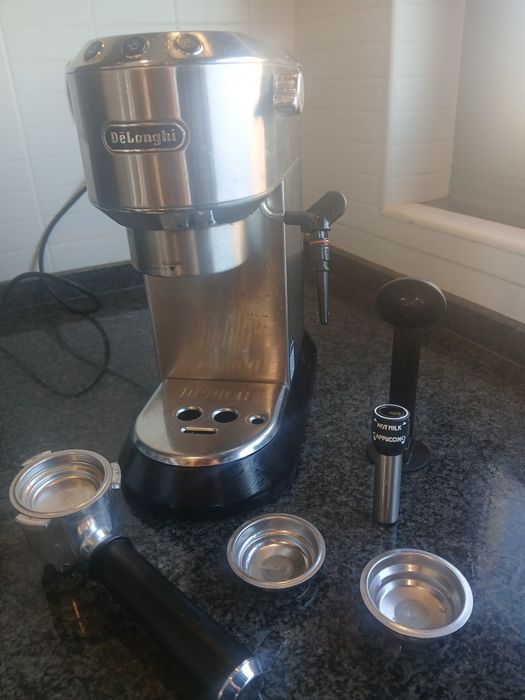 Máquina de Café De'Longhi Expresso | Como Nova | Todos os Acessórios