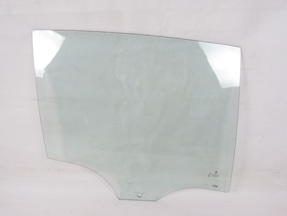 Vidro Direito/Trás Seminovo/ Original Bmw 1 (F20) 51357242558