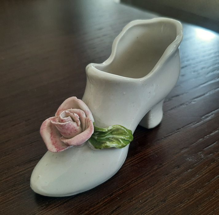 Ażurowy zestaw porcelanowy - 5 el.