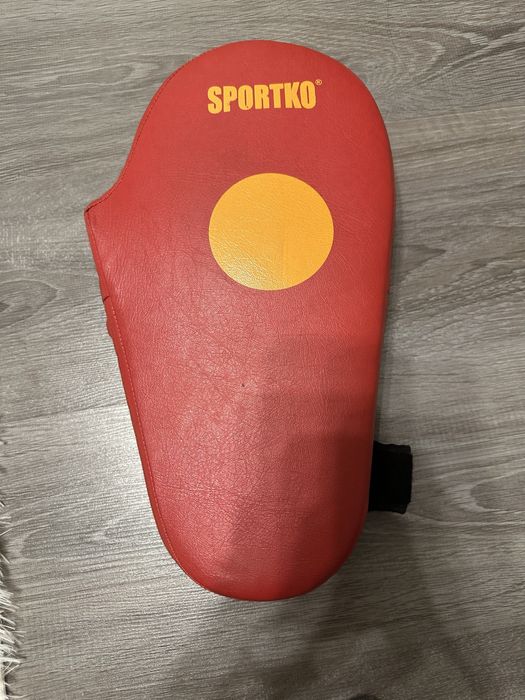 Лапа спортивна 1 шт