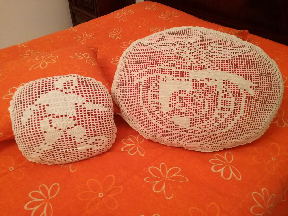 Colcha em Crochet para Cama + 2 Almofadas