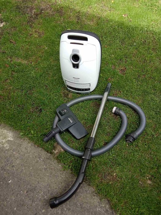 miele з німеччини ПИЛОСОС