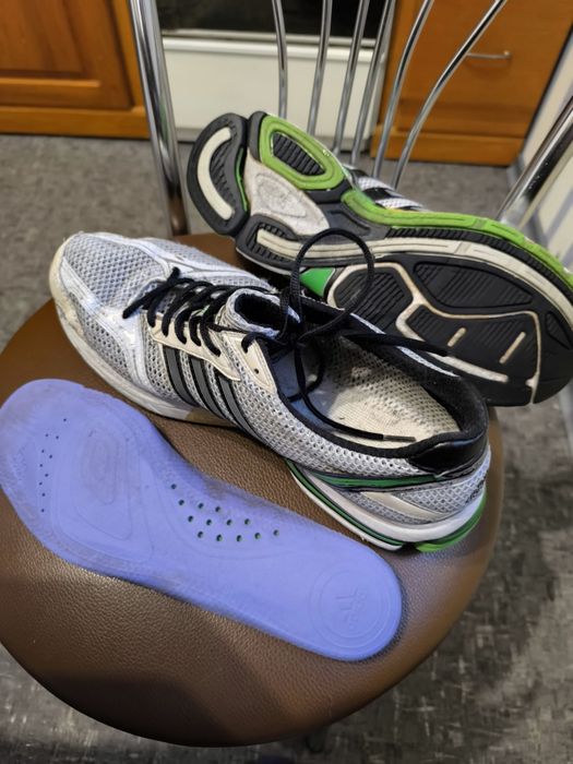 Кроссовки adidas 30.5 см  по устілці усилки