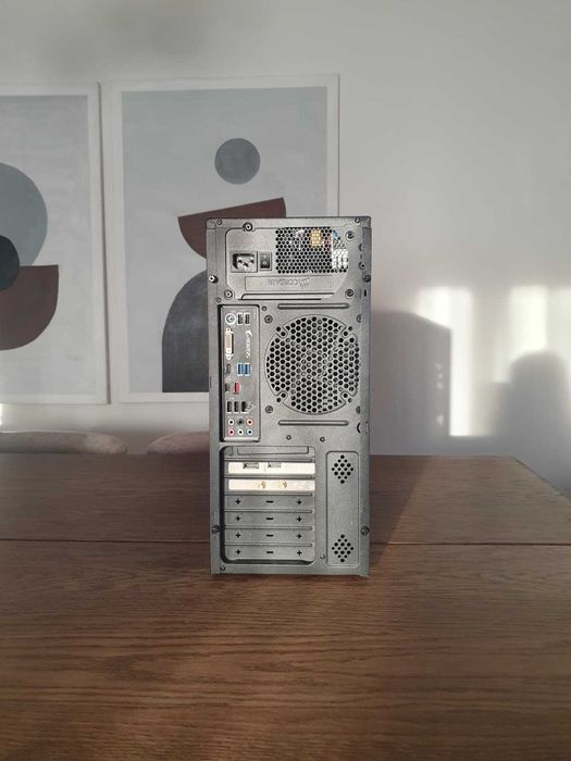 Computador fixo, i5 8ºgeração, 16GB RAM, SSD NVMe 970 250Gb e GT 1030