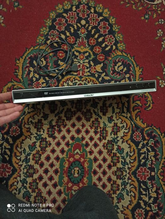 Продам двд проигрыватель sony