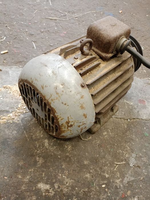 Sprzedam silnik 4,5 kW