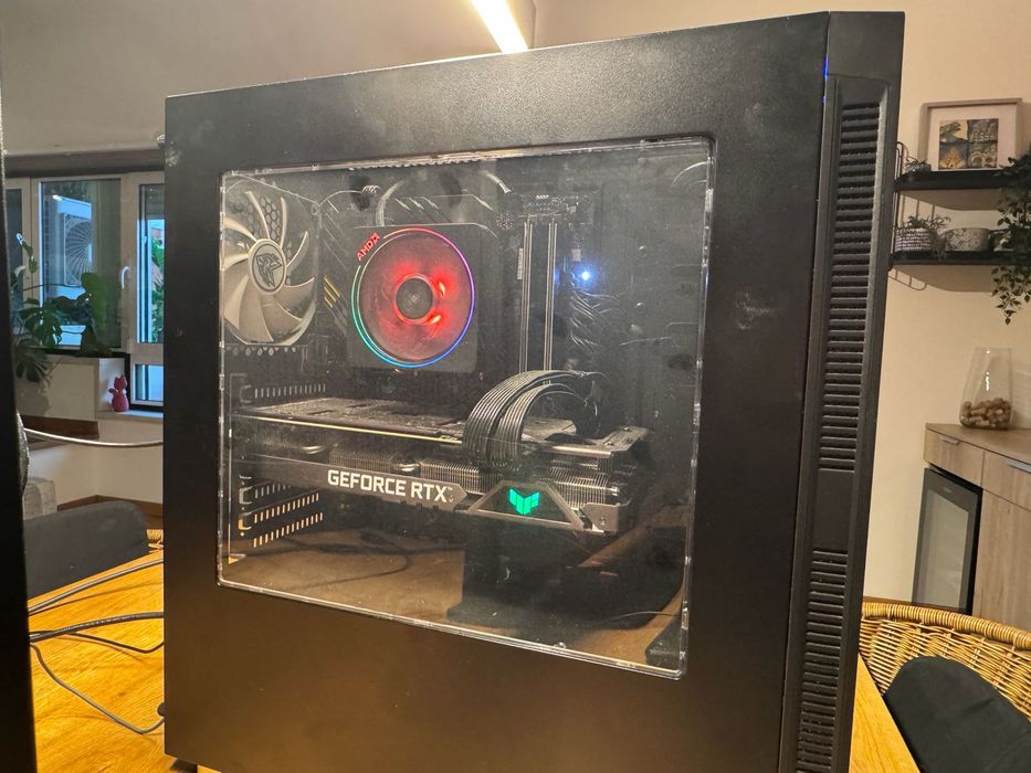 PC Potente com Monitor – Ideal para Trabalho e Entretenimento
