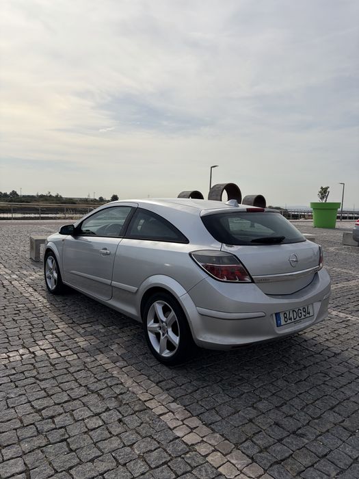 OPEL Astra H GTC 1.7 CDTi 101 cv