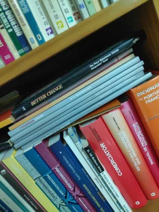 Livros técnicos administração, economia e gestão