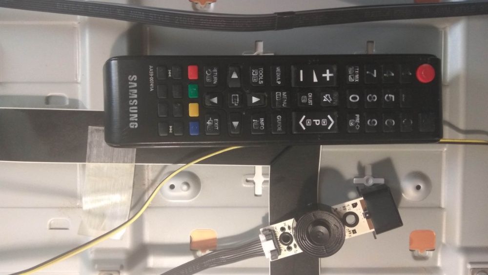 Samsung UE32F5020  UE42F5020AK разборка