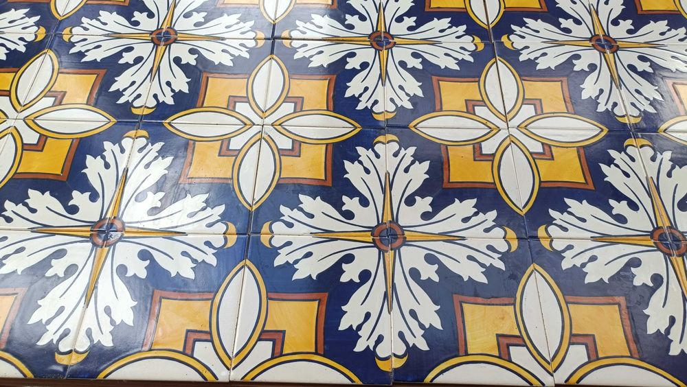 Lote de azulejos da extinta Fábrica Constância