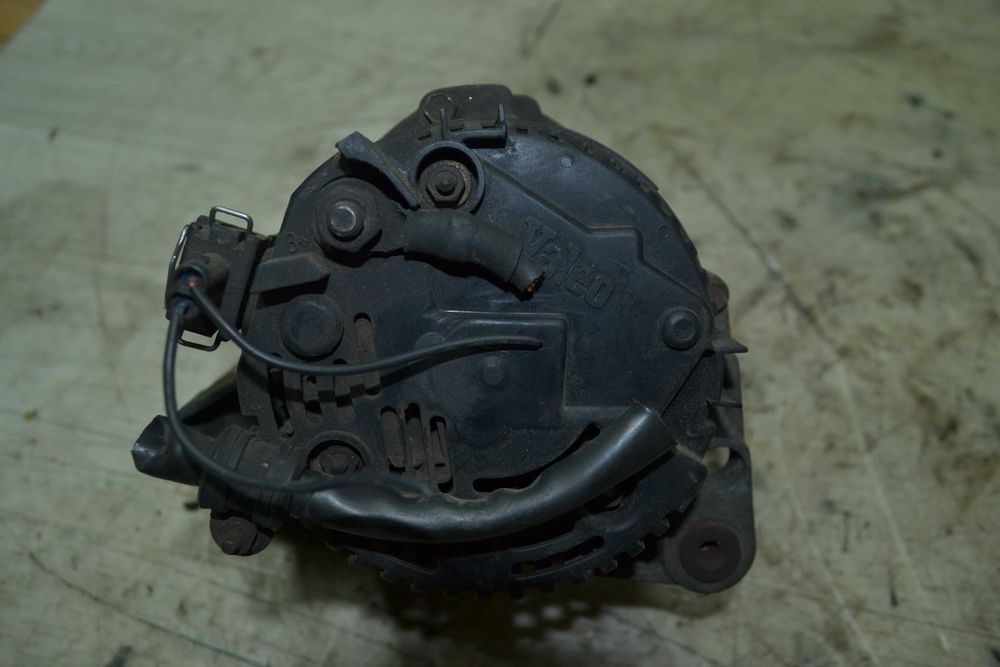 Генератор транспортер т4 01-99 роки 1,9 під пружину + обгона муфта