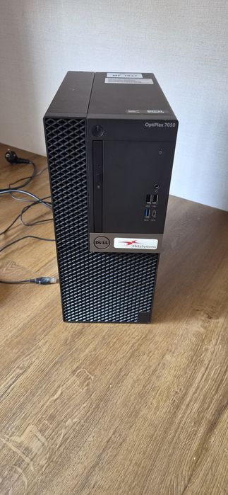 PC Dell OptiPlex 7050 Tower + Teclado e Rato – Windows