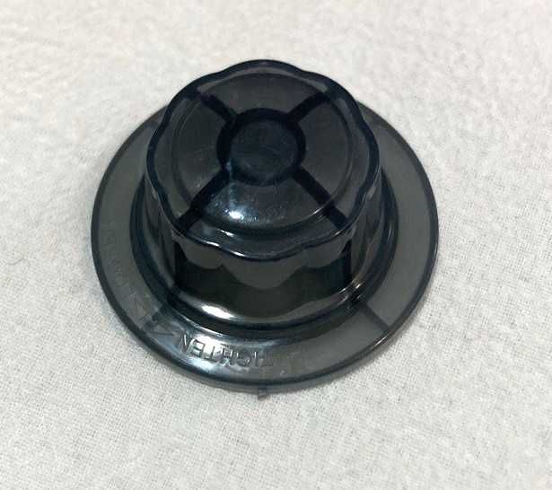 Пропеллер вентилятора с гайкой