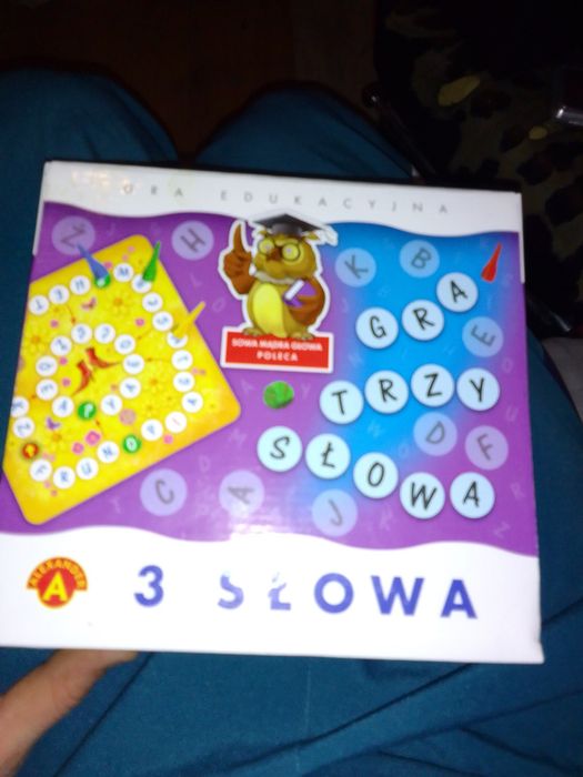 Gra  planszowa 3 słowa