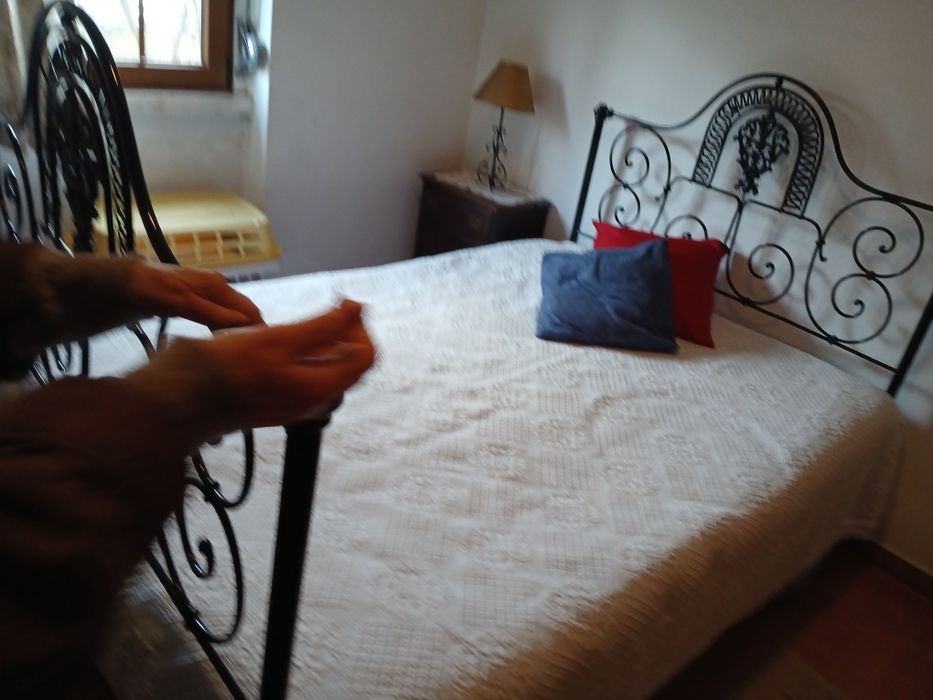Cama de ferro de casal