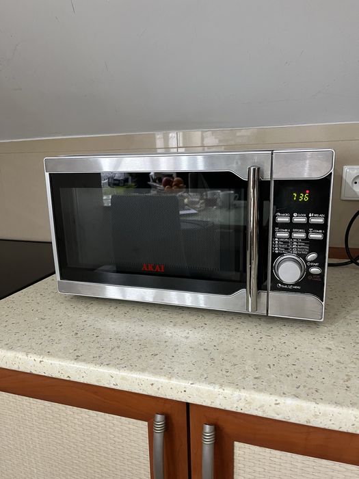 Kuchenka mikrofalowa w bardzo dobrym stanie