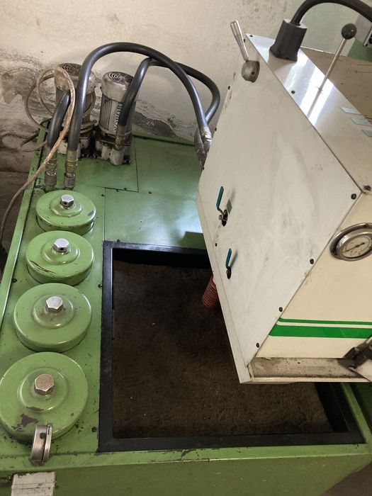Maquina Erosão EDM Jiten 75A